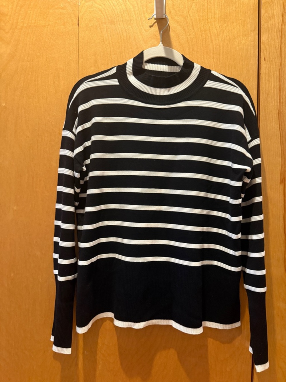 NWOT Rachel Zoe Black and White Striped Crewneck Sweater. Size M